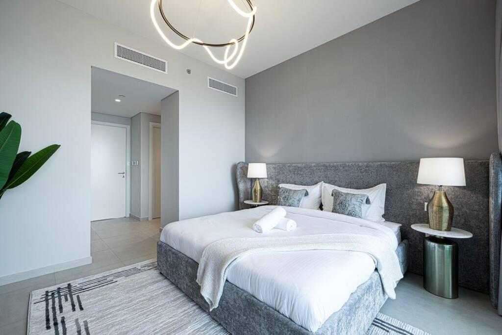 Apartment Magnificent - A Spacious 3 Bedroom With A Mesmerizing Burj Khalifa View