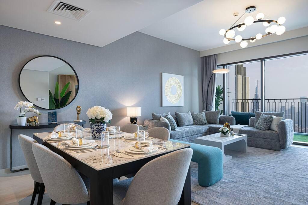 Magnificent - A Spacious 3 Bedroom With A Mesmerizing Burj Khalifa View Dubai